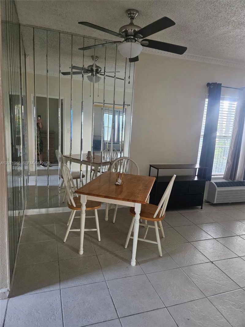 315 Van Buren St , Unit 107B, Hollywood, FL 33019 Photo