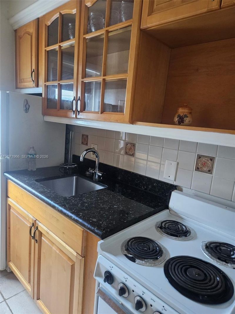 315 Van Buren St , Unit 107B, Hollywood, FL 33019 Photo