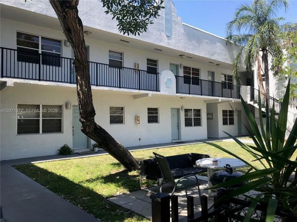 1925 Madison St , Unit 14, Hollywood, FL 33020