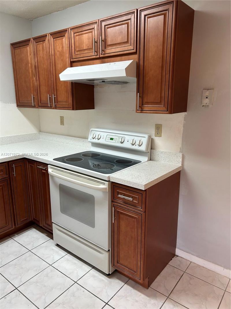 1925 Madison St, Unit 14, Hollywood, FL 33020 Photo