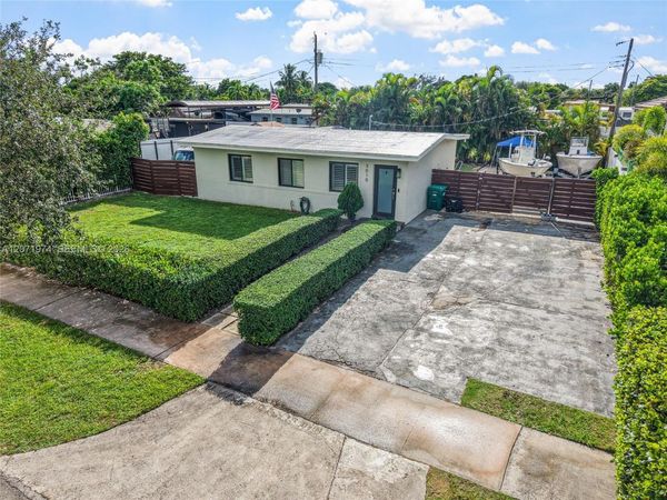 3010 SW 103rd Ave , Miami, FL 33165