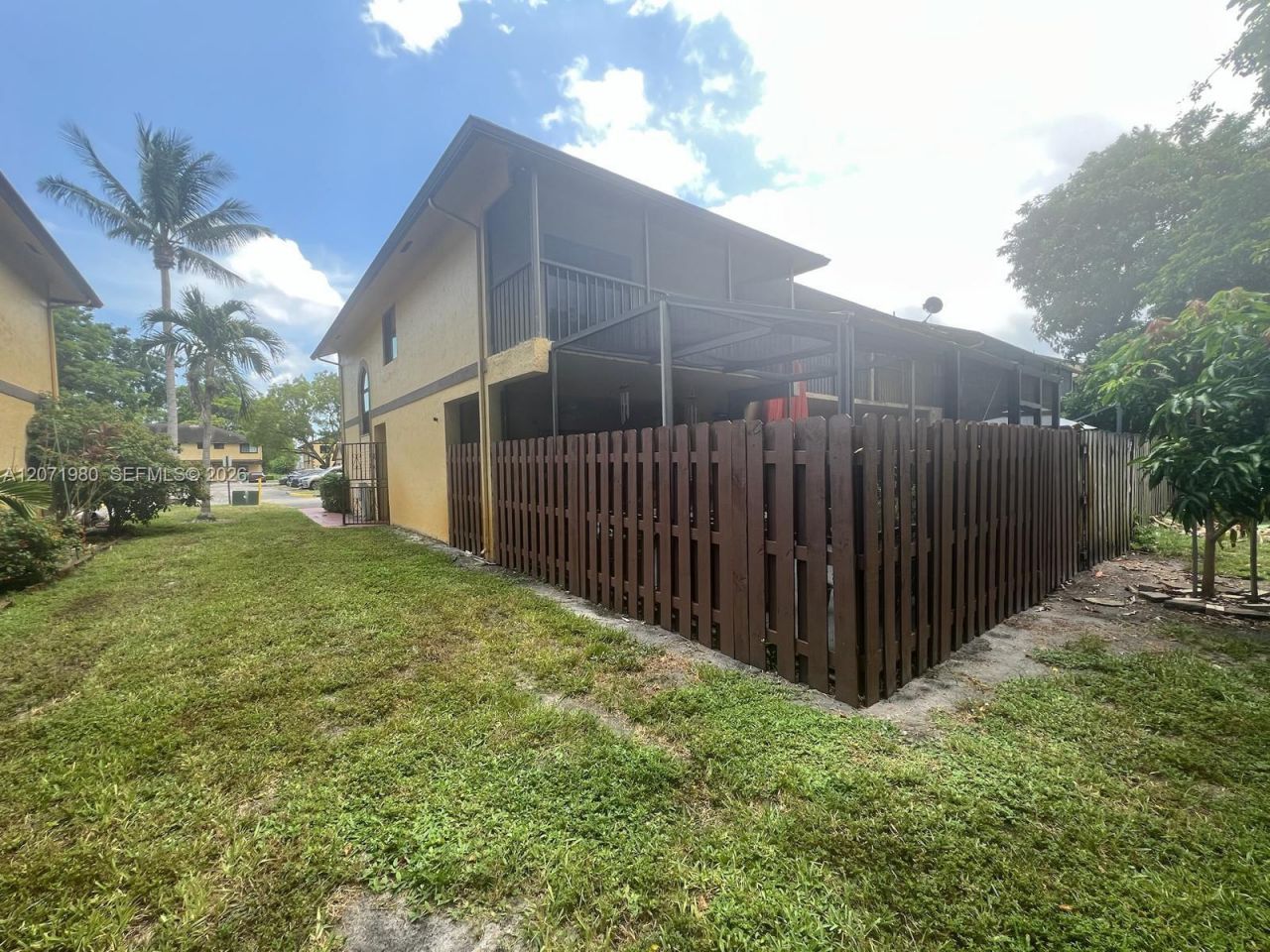 1133 NE 210th Ter , Miami, FL 33179 Photo