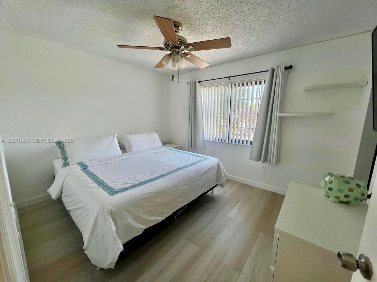 1133 NE 210th Ter , Miami, FL 33179 Photo
