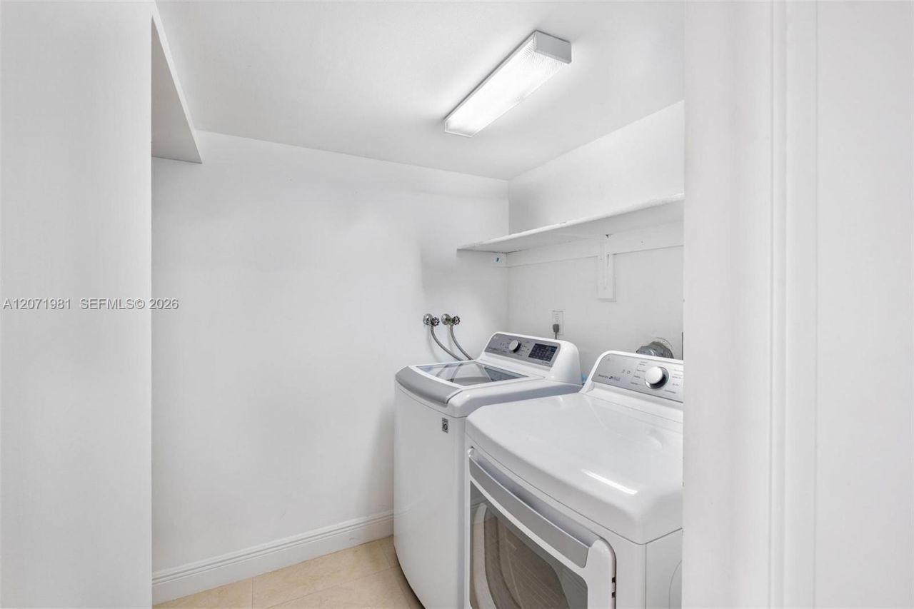 2430 SW 22nd Ter , Miami, FL 33145 Photo