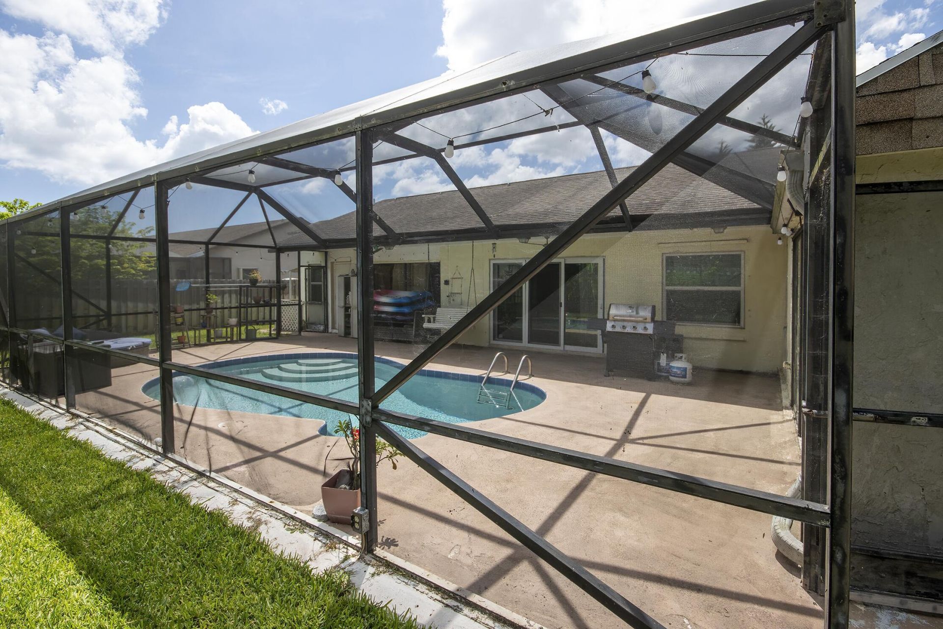 35 Cedar Circle, Boynton Beach, FL 33436 Photo