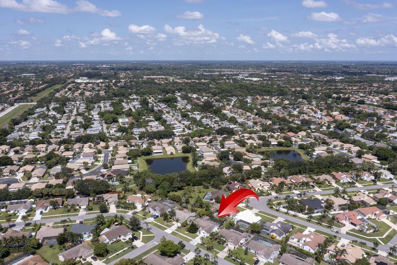 35 Cedar Circle, Boynton Beach, FL 33436 Photo