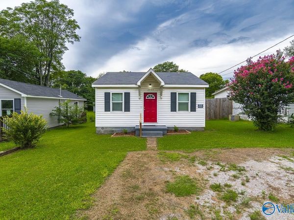 2409 Huntsville Street NW, Huntsville, AL 35811