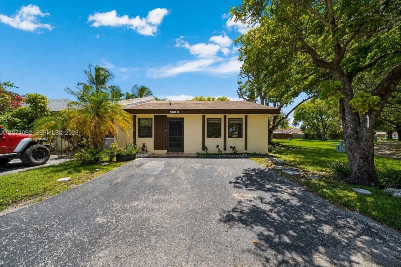 5302 SW 138th Pl, Miami, FL 33175 Photo