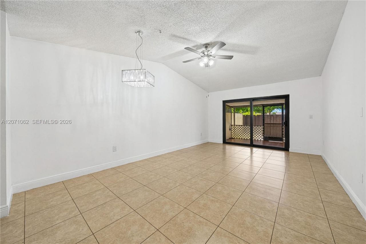 5302 SW 138th Pl , Miami, FL 33175 Photo