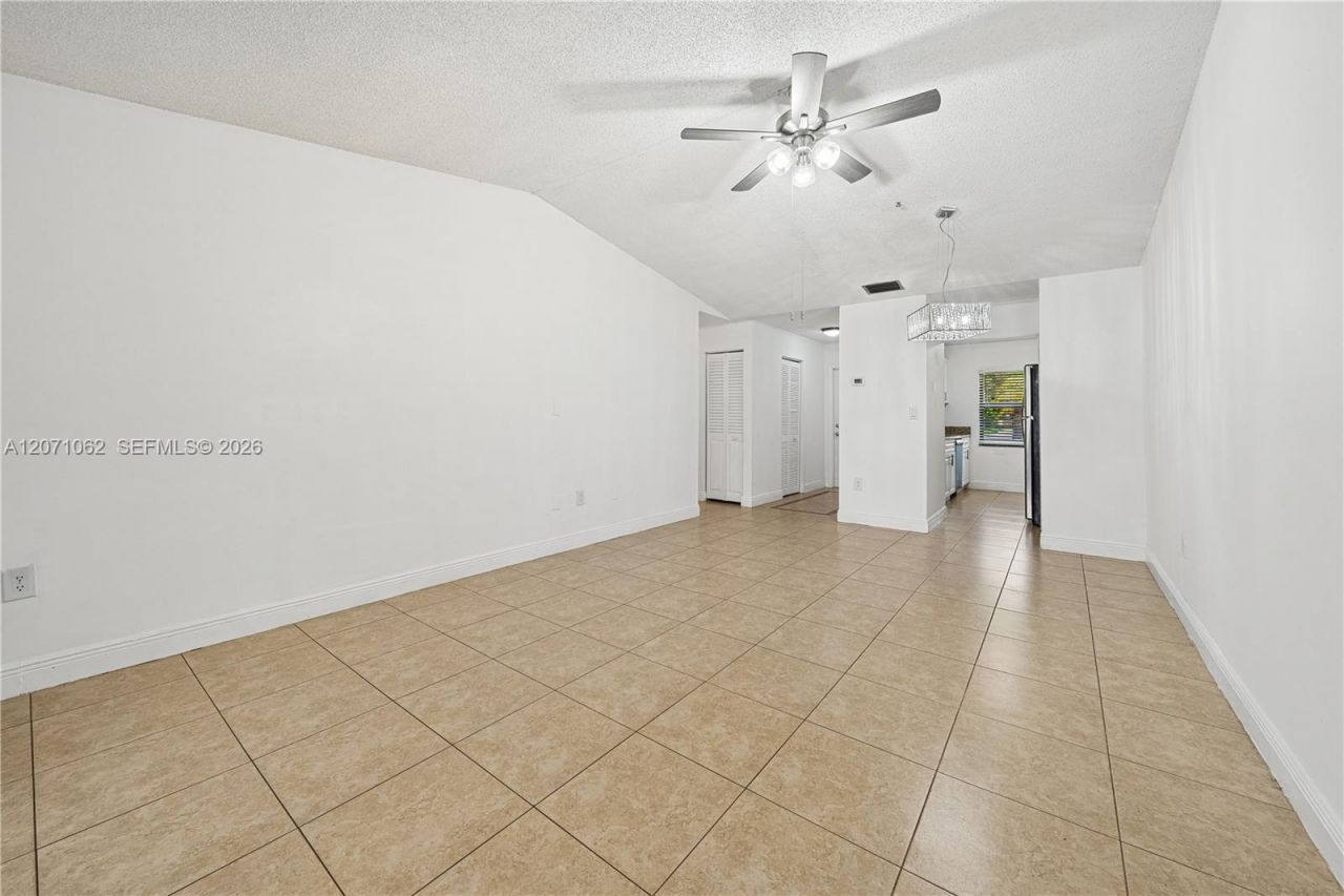 5302 SW 138th Pl , Miami, FL 33175 Photo