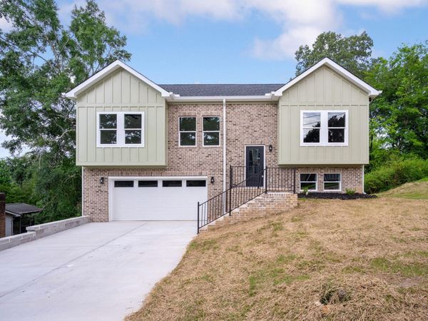 414 Peyton Drive, Hixson, TN 37343