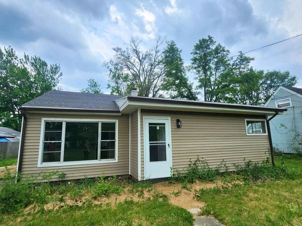 5513 Fleet Road , Toledo, OH 43615