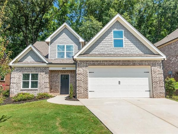 200 Towns Walk Drive , Athens, GA 30606