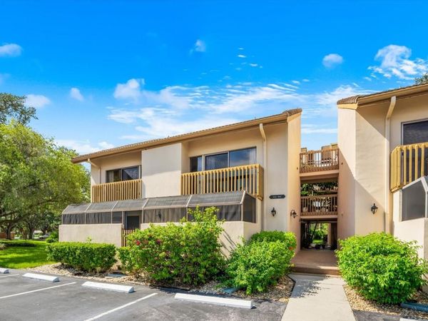 3085 WILLOW GREEN DRIVE , Unit 26, SARASOTA, FL 34235