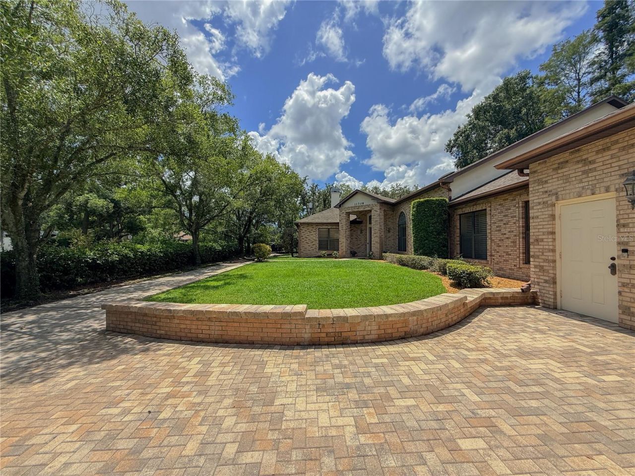 11708 Orange Grove Drive, Tampa, FL 33618 Photo