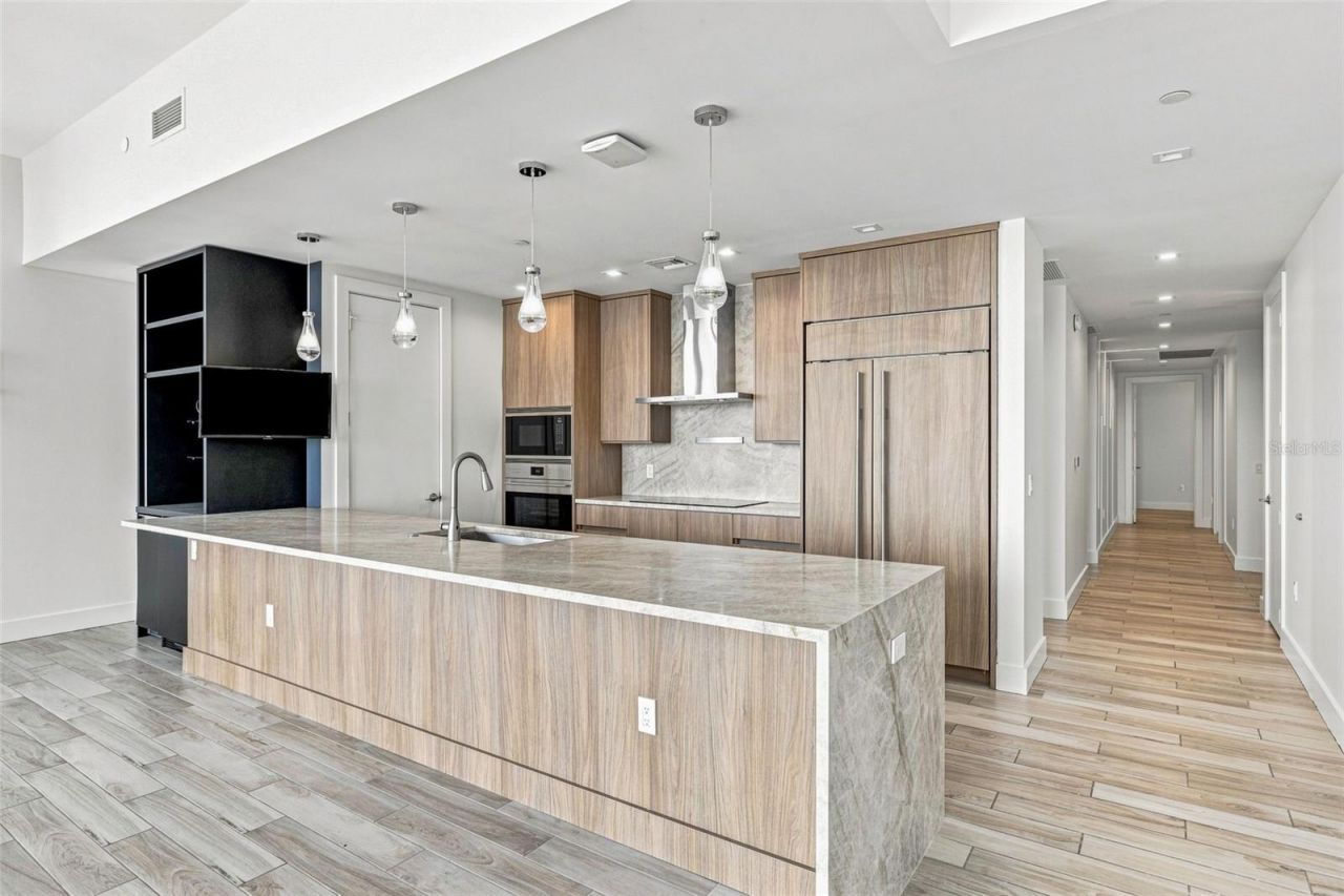 5120 Marina Way, Unit 16002, Tampa, FL 33611 Photo