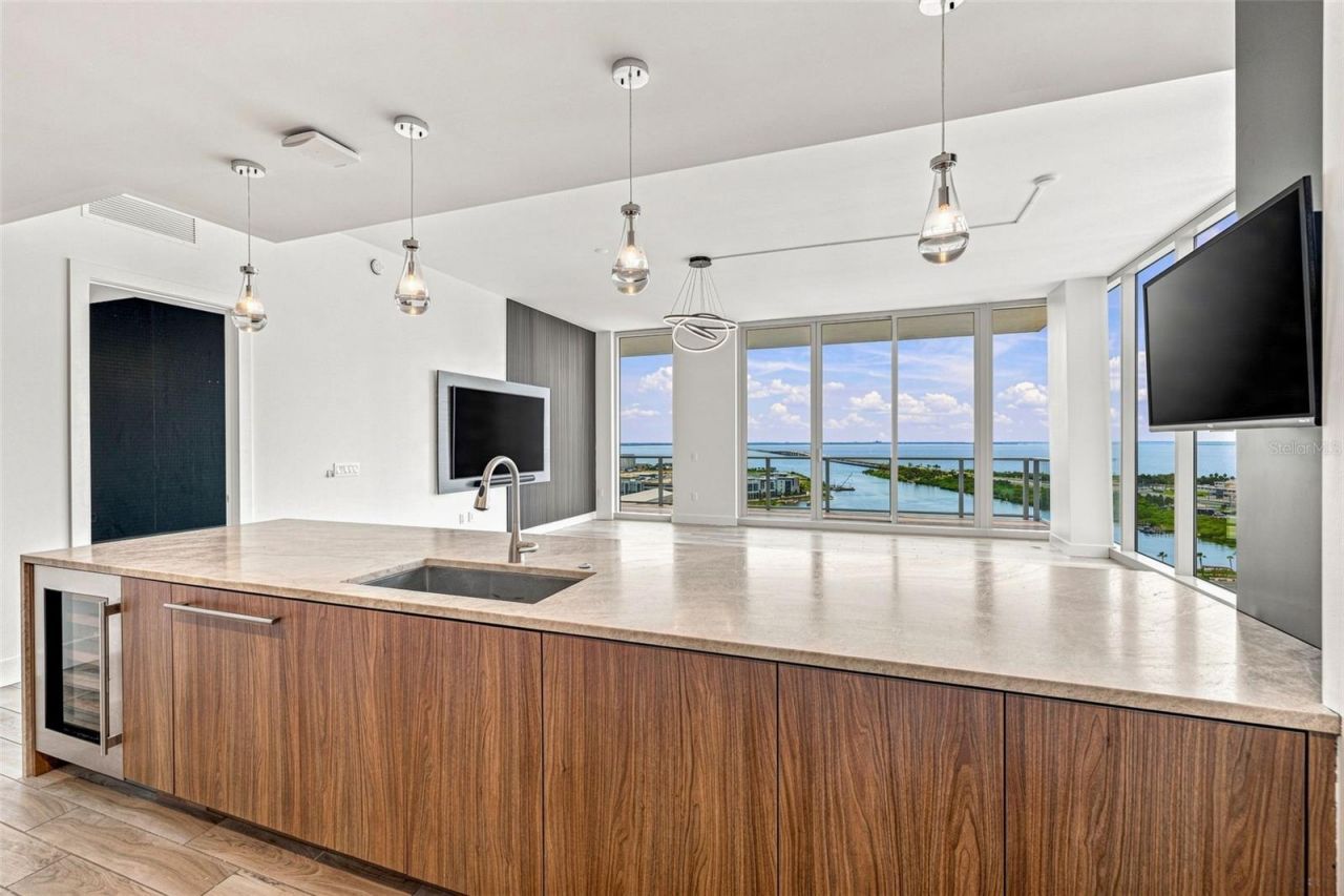 5120 Marina Way, Unit 16002, Tampa, FL 33611 Photo