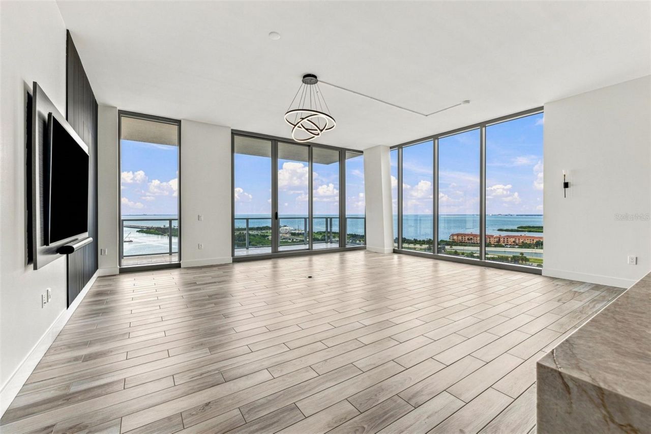 5120 Marina Way, Unit 16002, Tampa, FL 33611 Photo