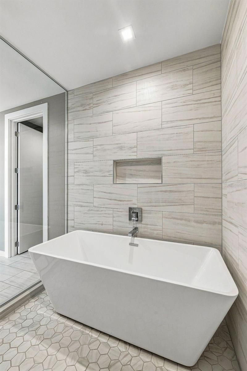 5120 Marina Way, Unit 16002, Tampa, FL 33611 Photo