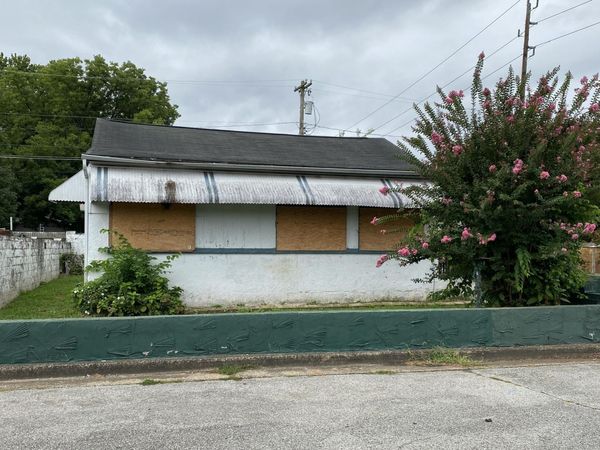 2000 Sharp Street, Chattanooga, TN 37404