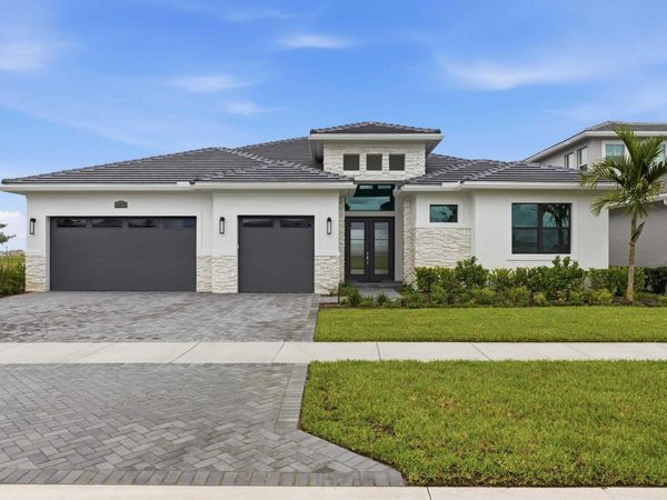 13377 SW Shinnecock Drive, Port St. Lucie, FL 34987