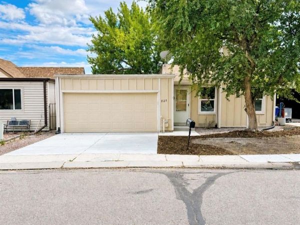 825 San Antonio Place, Colorado Springs, CO 80906