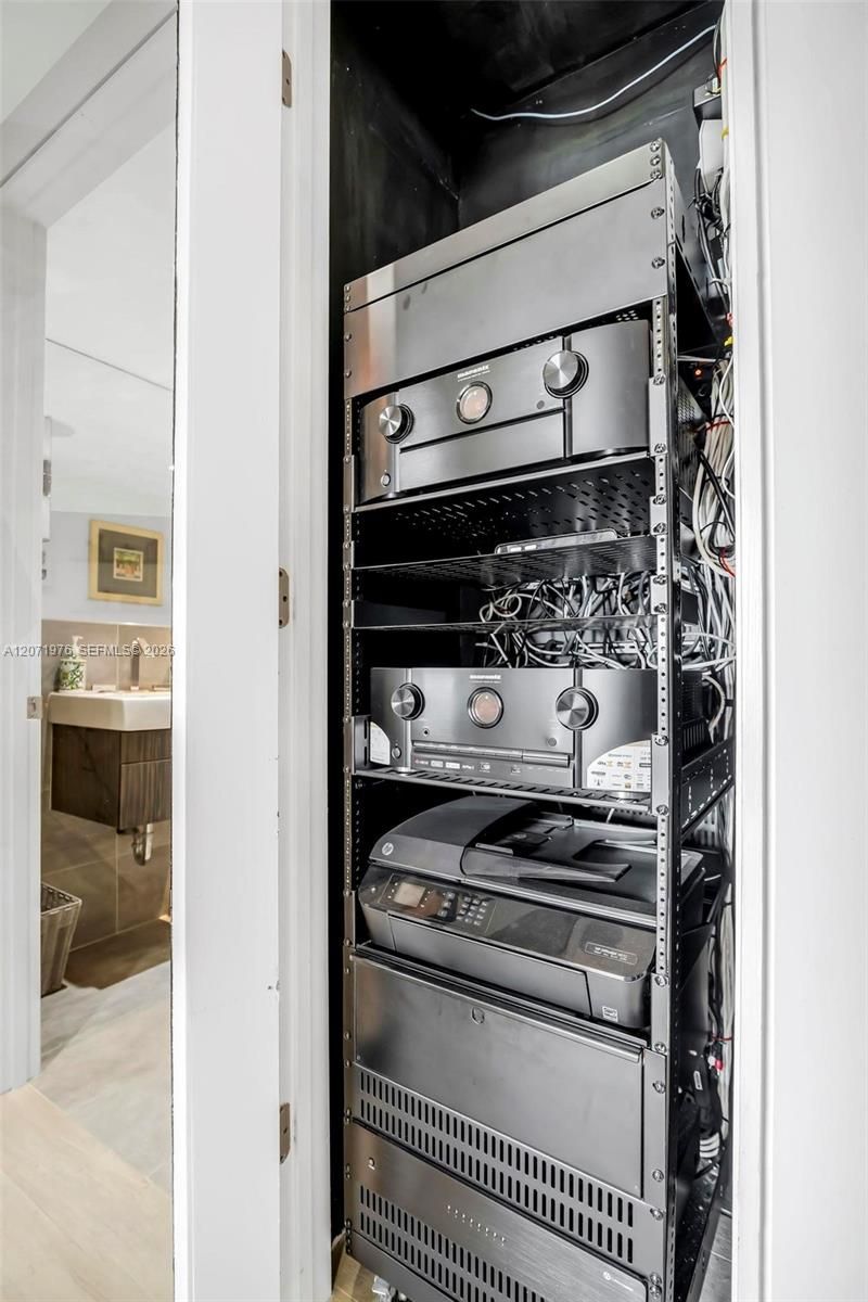 5600 Collins Ave, Unit 11S, Miami Beach, FL 33140 Photo