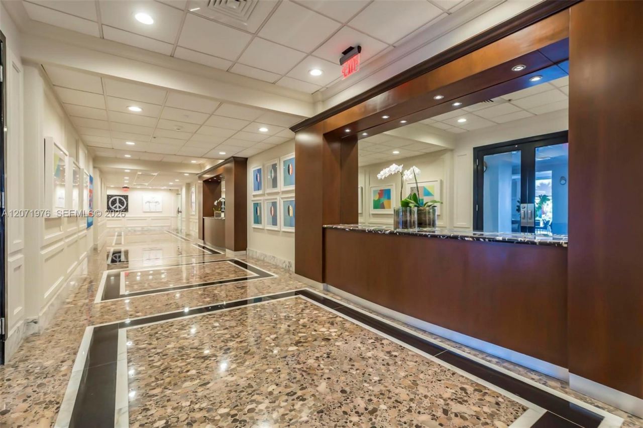 5600 Collins Ave, Unit 11S, Miami Beach, FL 33140 Photo