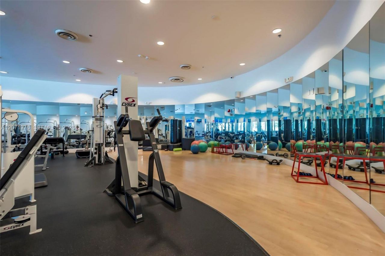 5600 Collins Ave, Unit 11S, Miami Beach, FL 33140 Photo
