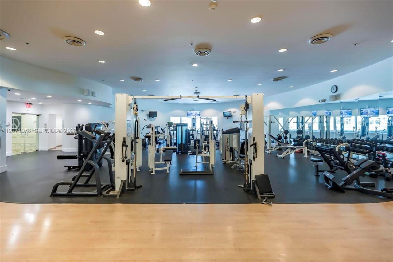 5600 Collins Ave, Unit 11S, Miami Beach, FL 33140 Photo