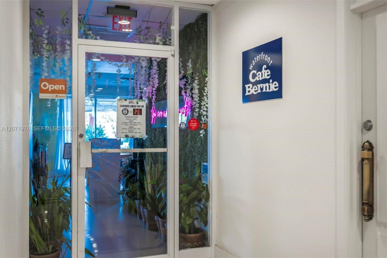 5600 Collins Ave, Unit 11S, Miami Beach, FL 33140 Photo