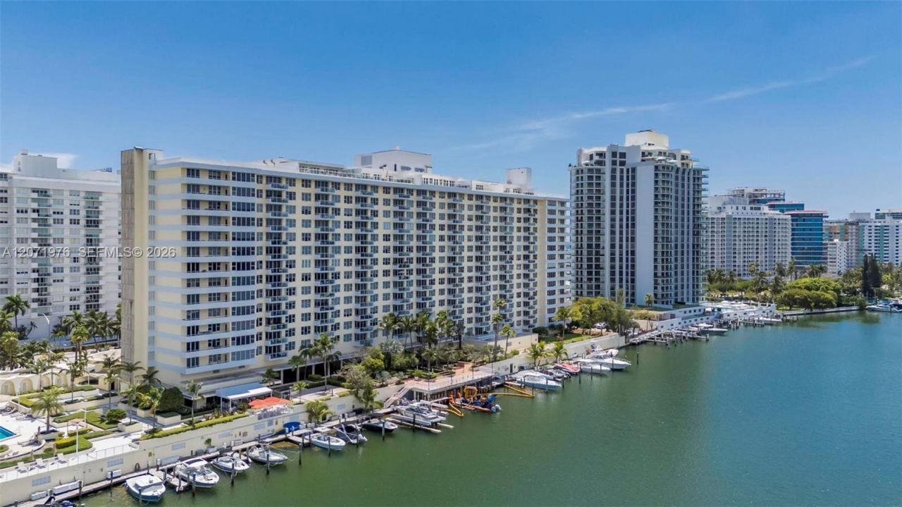 5600 Collins Ave, Unit 11S, Miami Beach, FL 33140 Photo