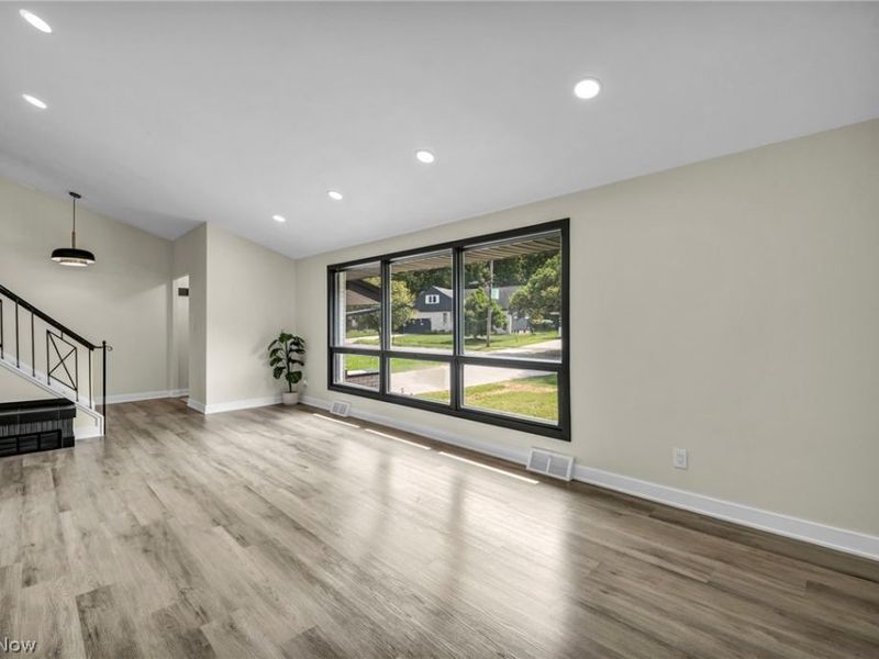 3705 Atherstone Road, Cleveland Heights, OH 44121 Photo 8