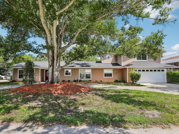 3131 N CANAL DRIVE, PALM HARBOR, FL 34684