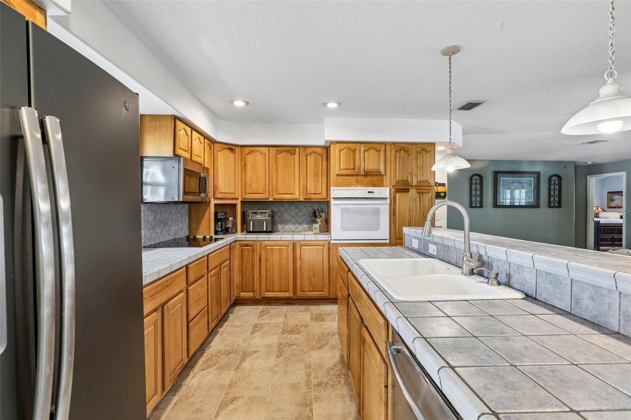 3131 N Canal Drive, Palm Harbor, FL 34684 Photo