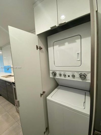 5401 Collins Ave , Unit 620, Miami Beach, FL 33140 Photo