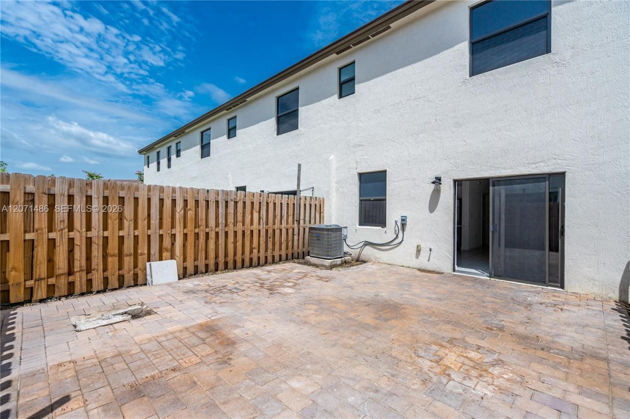 23469 SW 129th Pl , Homestead, FL 33032 Photo