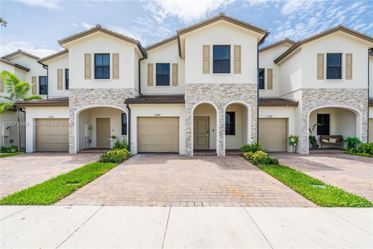 23469 SW 129th Pl , Homestead, FL 33032 Photo