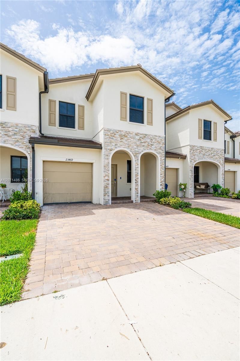 23469 SW 129th Pl , Homestead, FL 33032 Photo