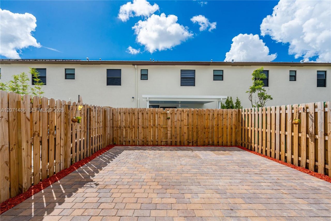 23469 SW 129th Pl , Homestead, FL 33032 Photo