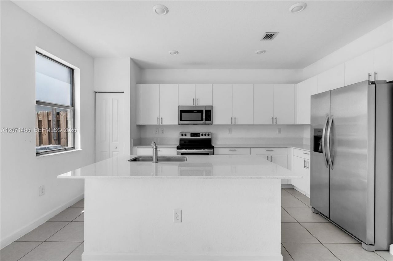 23469 SW 129th Pl , Homestead, FL 33032 Photo