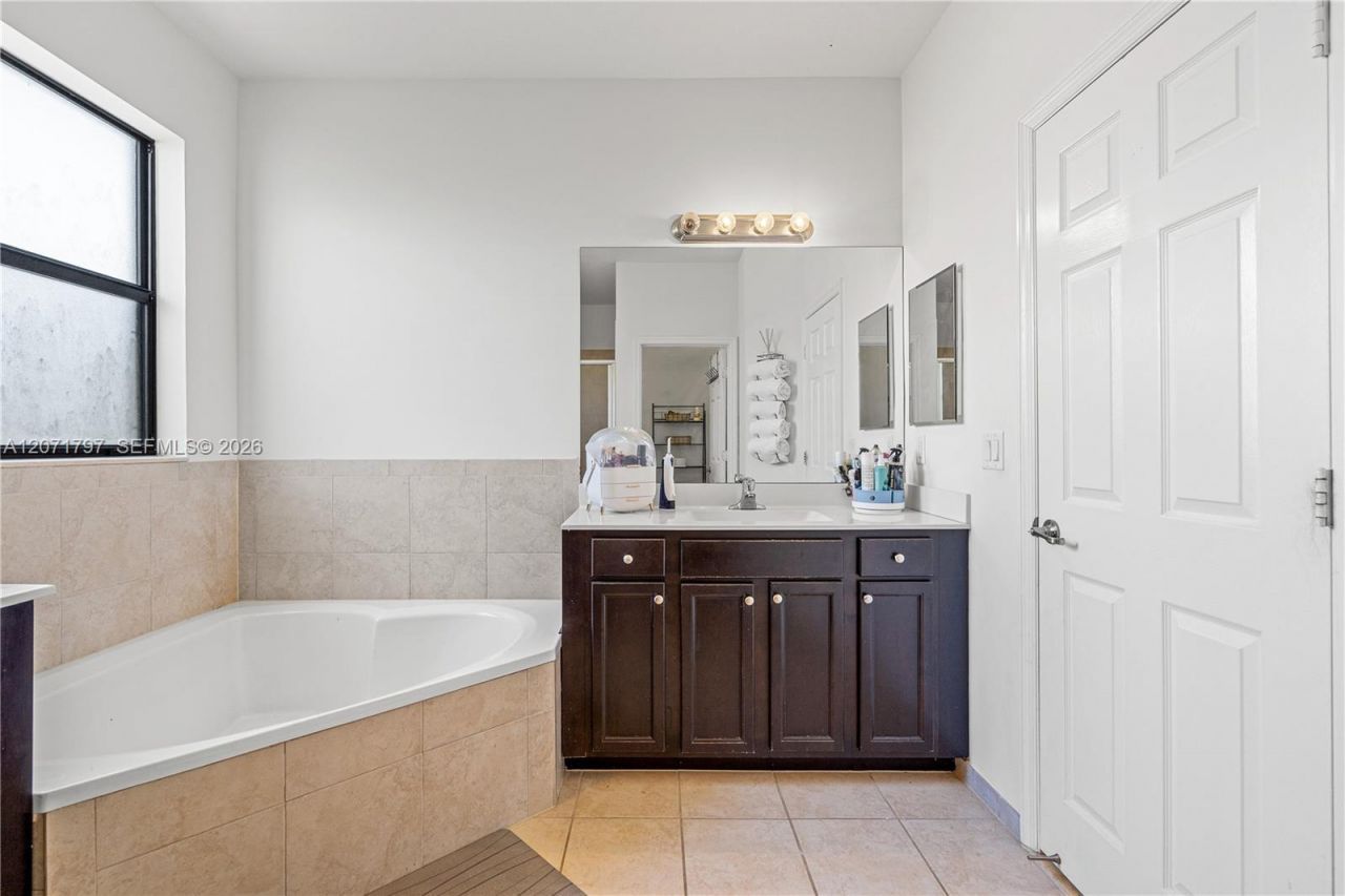 11745 SW 249th Ter , Homestead, FL 33032 Photo
