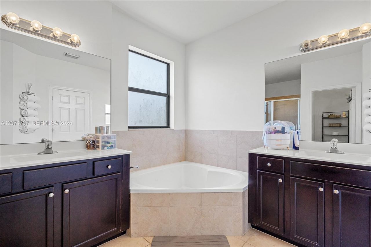 11745 SW 249th Ter , Homestead, FL 33032 Photo