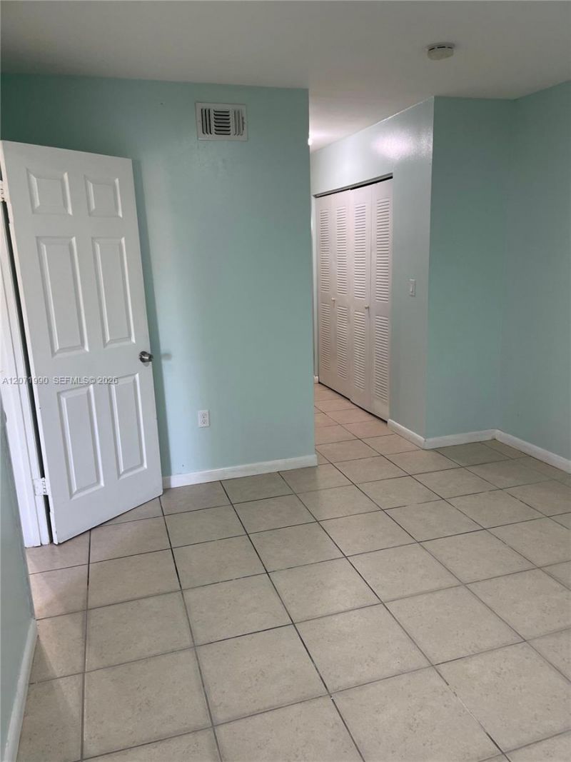 6821 SW 129th Ave , Unit 7, Miami, FL 33183 Photo