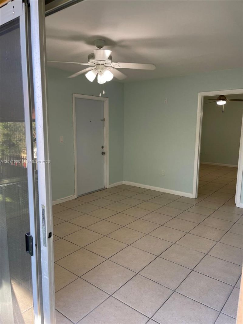 6821 SW 129th Ave , Unit 7, Miami, FL 33183 Photo