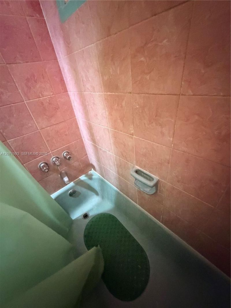 733 E 26th St , Hialeah, FL 33013 Photo