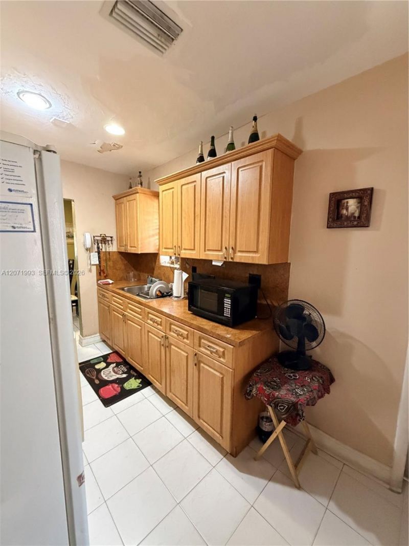 733 E 26th St , Hialeah, FL 33013 Photo