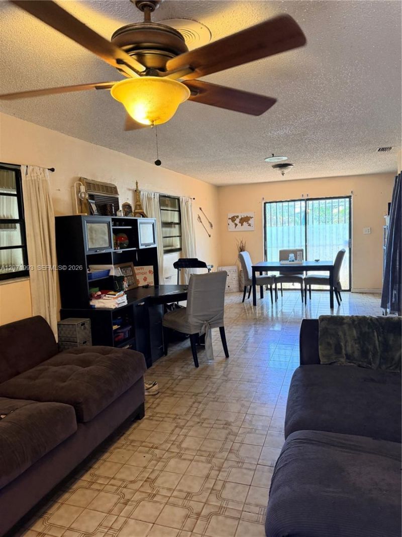 733 E 26th St , Hialeah, FL 33013 Photo