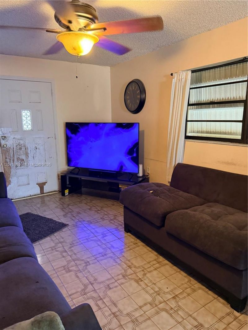 733 E 26th St , Hialeah, FL 33013 Photo