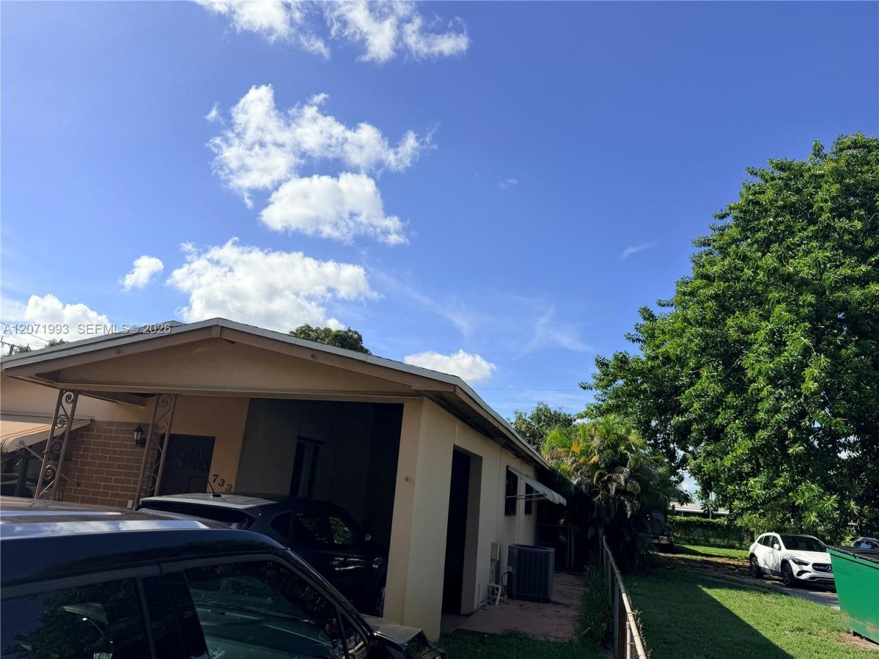 733 E 26th St, Hialeah, FL 33013 Photo